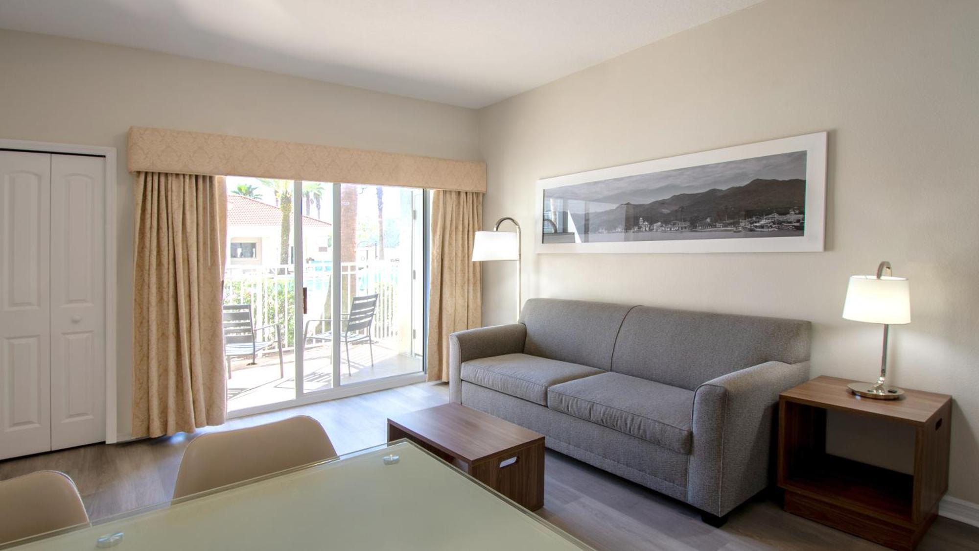 The Point Hotel & Suites Universal Orlando Extérieur photo